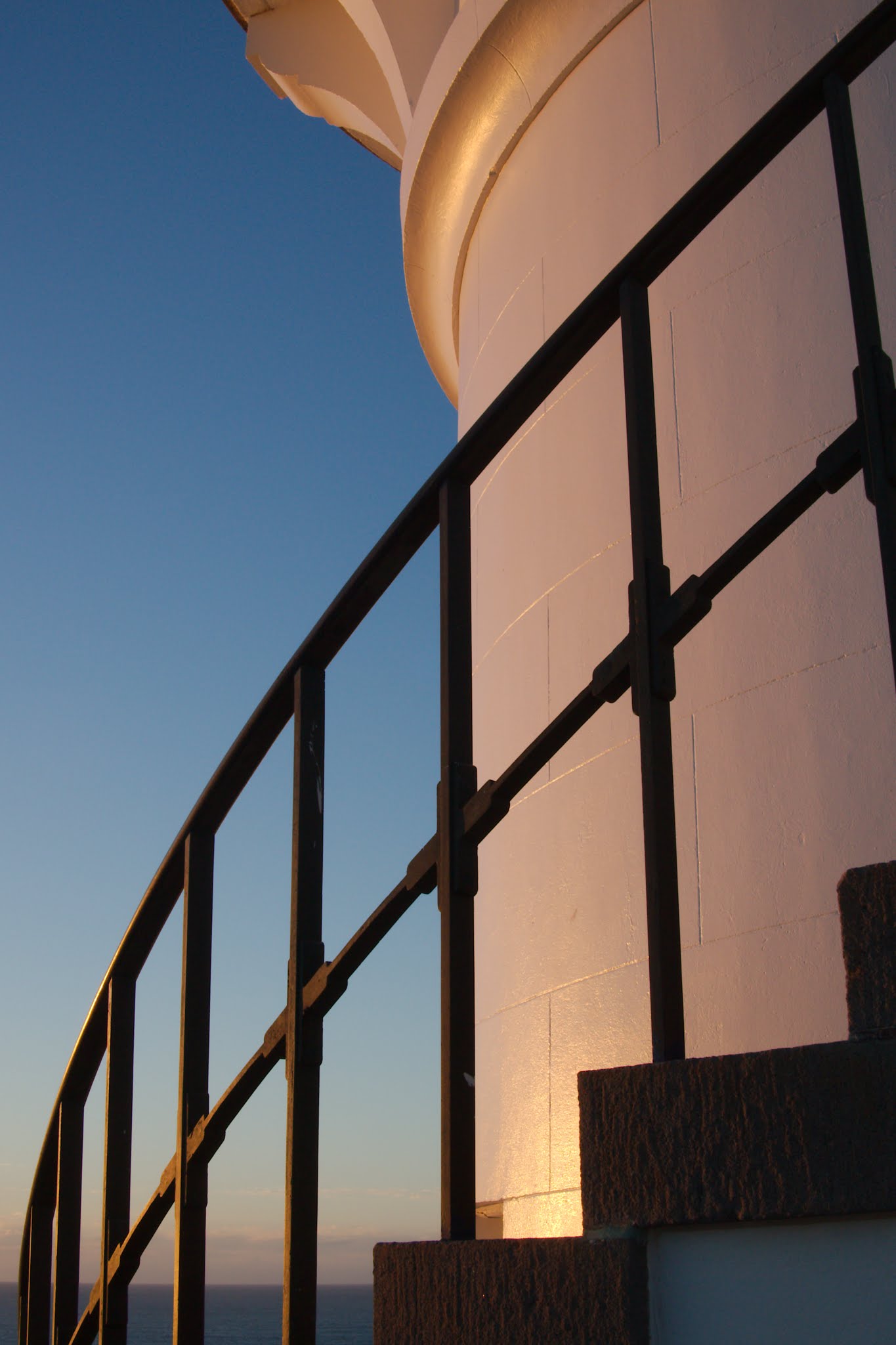 Seal Rocks Lighthouse Photo Review